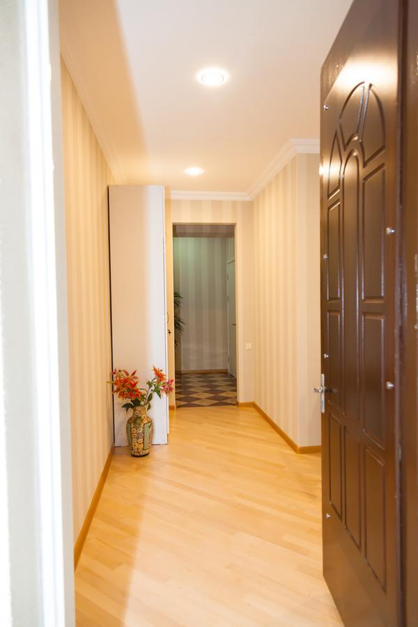 Holiday Rooms Tiflis Exterior foto
